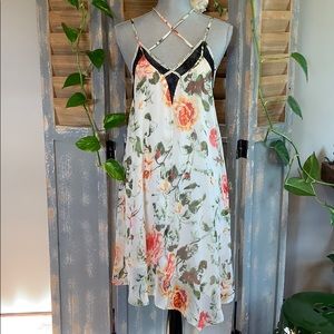 4 Sienna Asymmetrical Floral Sun Dress🌺